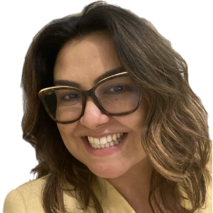 Dra. Amanda Ribas